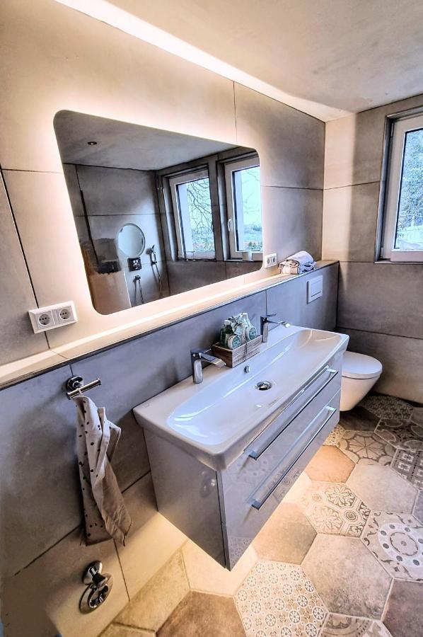 Exklusives Holzhaus Mit Bergbahn - Baden-Baden Im Schwarzwald Villa Buitenkant foto