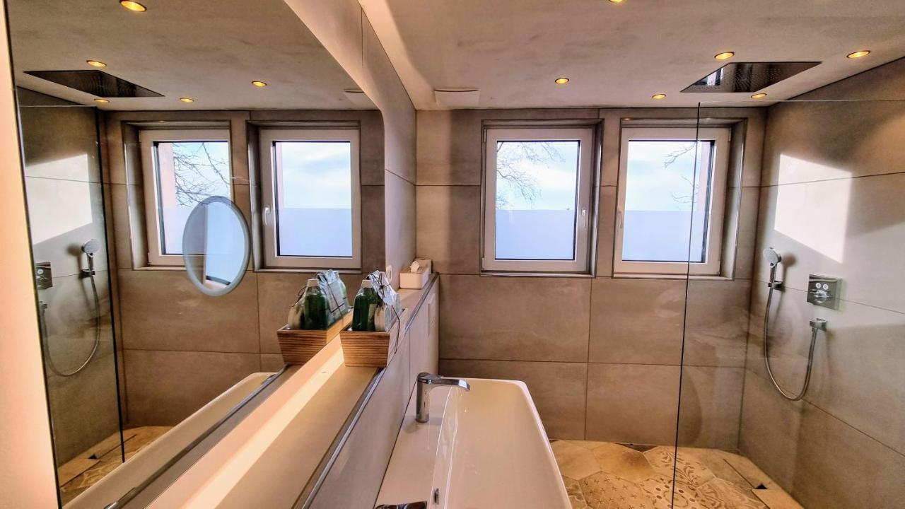 Exklusives Holzhaus Mit Bergbahn - Baden-Baden Im Schwarzwald Villa Buitenkant foto