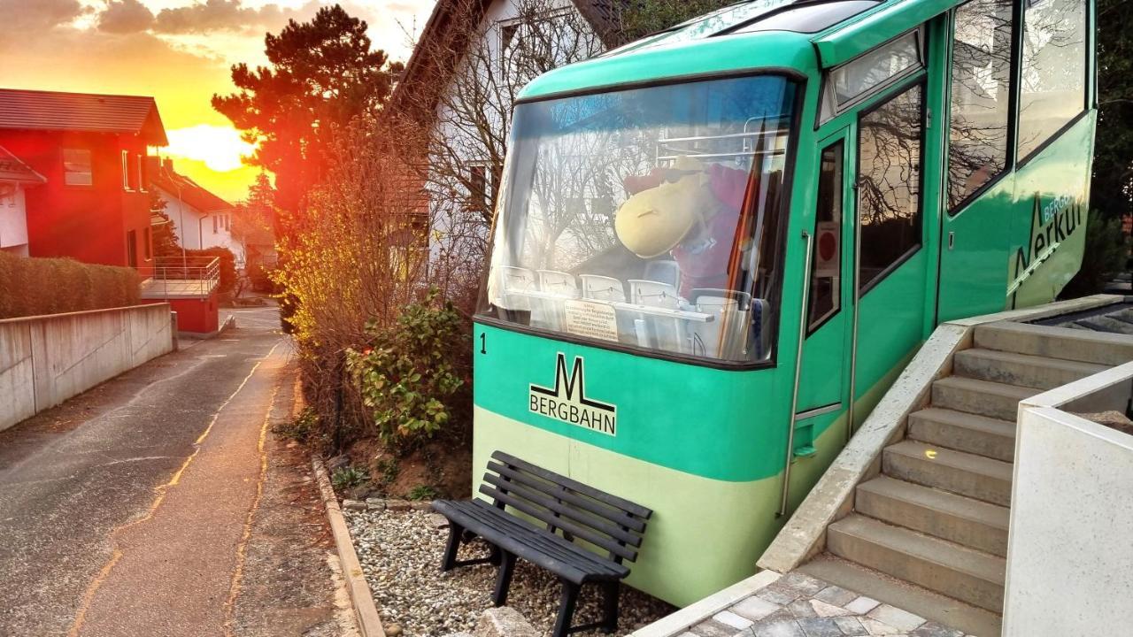 Exklusives Holzhaus Mit Bergbahn - Baden-Baden Im Schwarzwald Villa Buitenkant foto